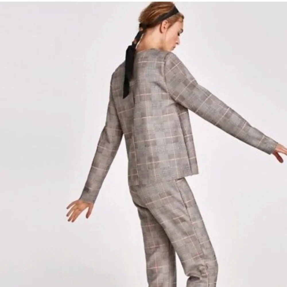 Zara contemporary fall
